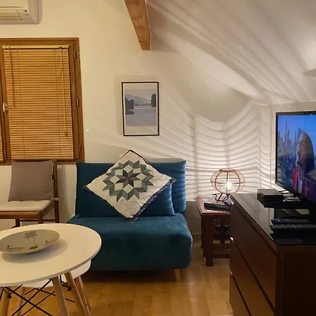 Prive Dans Pavillon Apartament Cormeilles-en-Parisis