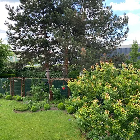 Prive Dans Pavillon Apartament Cormeilles-en-Parisis